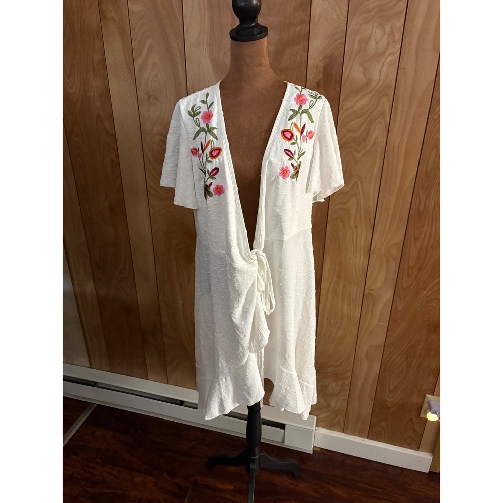 Shein White Swiss Dot Floral Embroidered Wrap Dress Ruffle Hem Size L 8/10